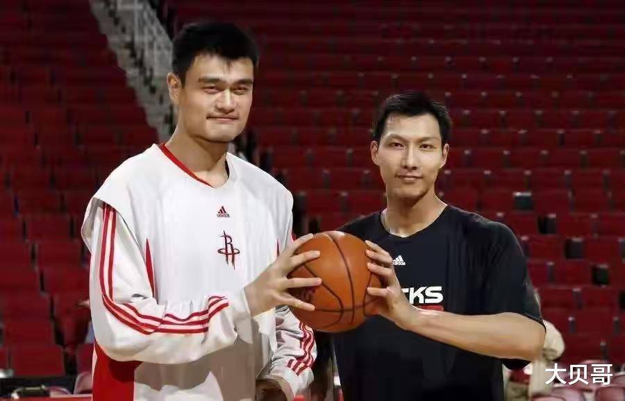 拉力赛大奖赛上演强强对话，北城犀牛队逆转江畔飞鹰队，团队配合流畅；团队防守值得称道(2024达喀尔拉力赛直播)