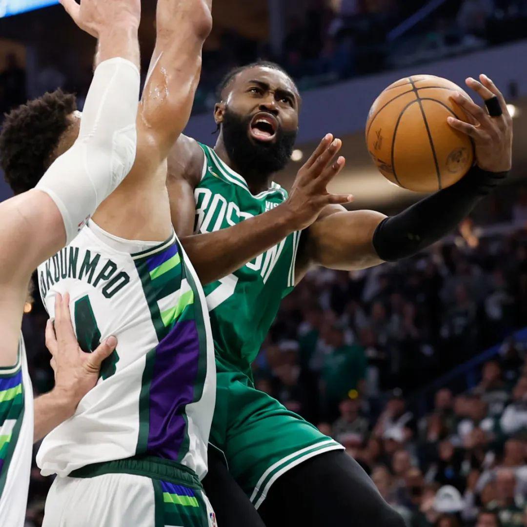 金州勇士vs密尔沃基雄鹿